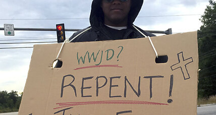 Maryland cop dressed as homeless man catches drivers texting